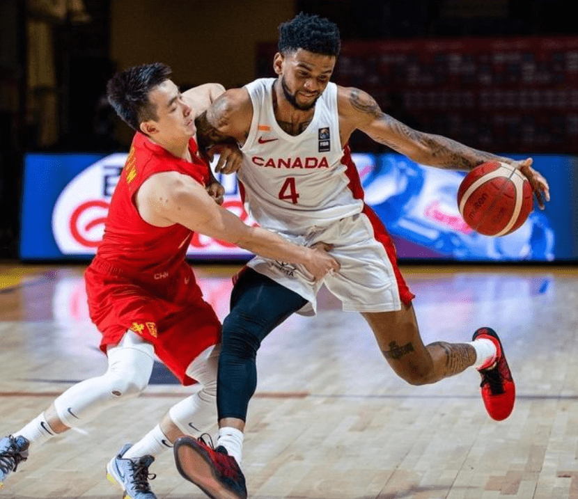 加拿大男篮翻盘公牛，锡安一己之力扛起全队