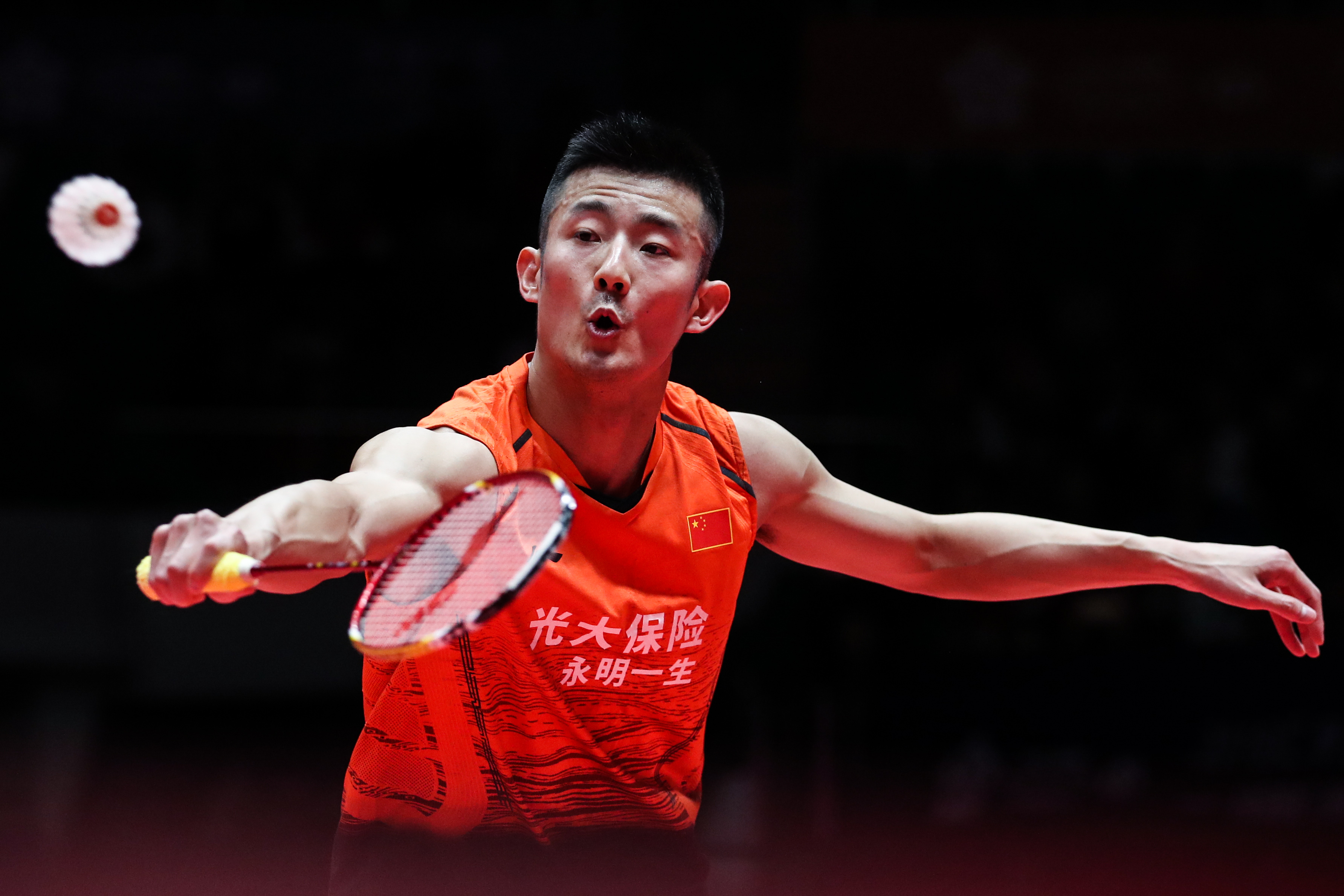 马来西亚羽毛球队鏖战日本羽毛球队，谌龙惊艳世界