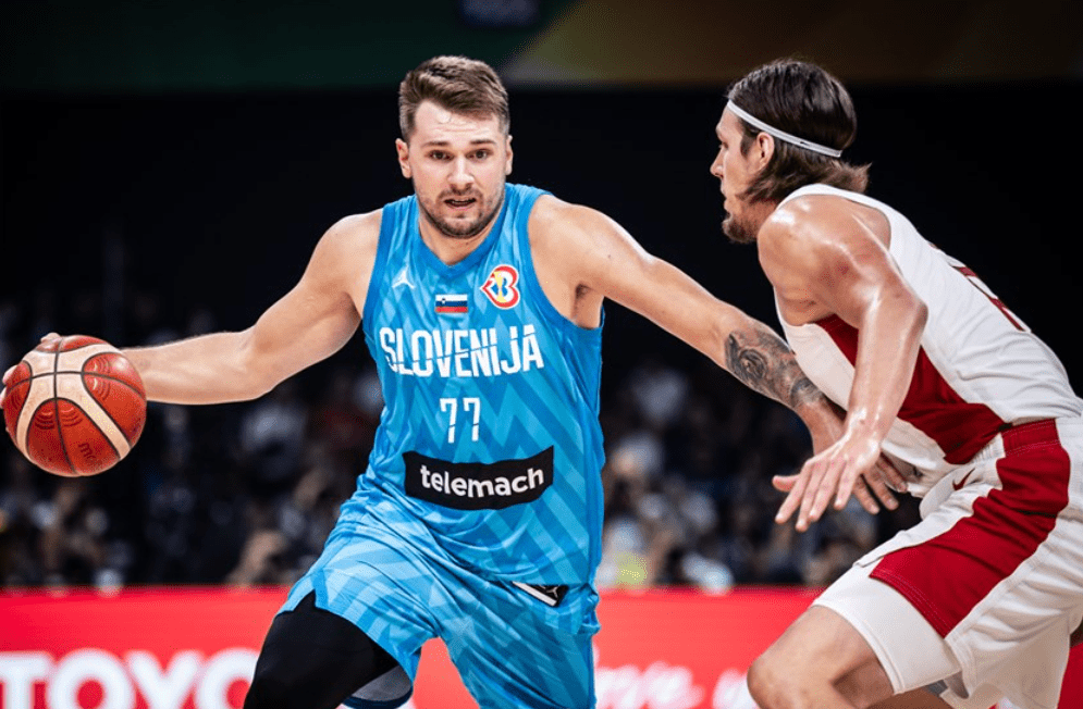 开云体育官网-奇才逆转加拿大男篮，东契奇爆发神勇