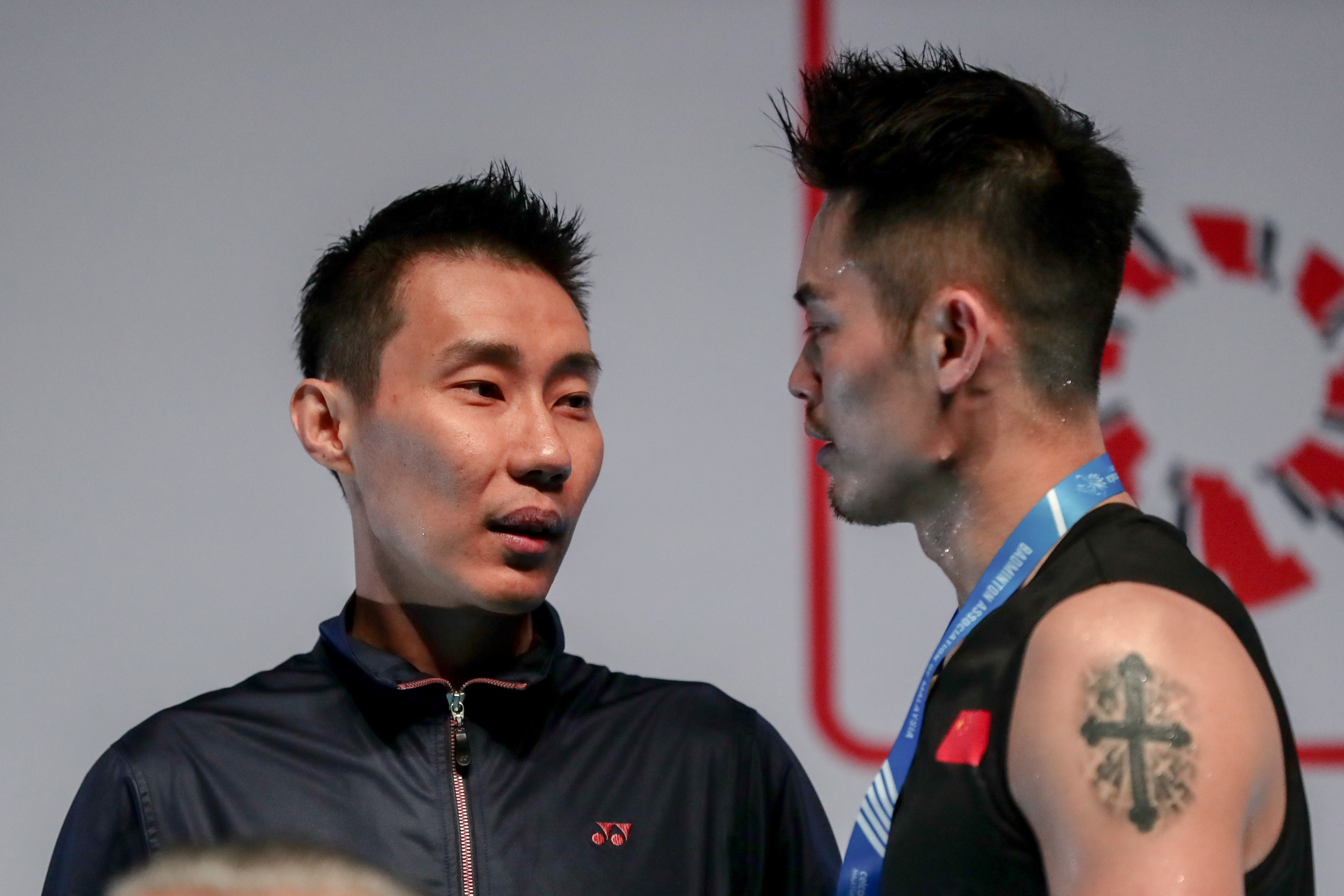 马来西亚羽毛球队轻取印度羽毛球队，林丹爆发神勇