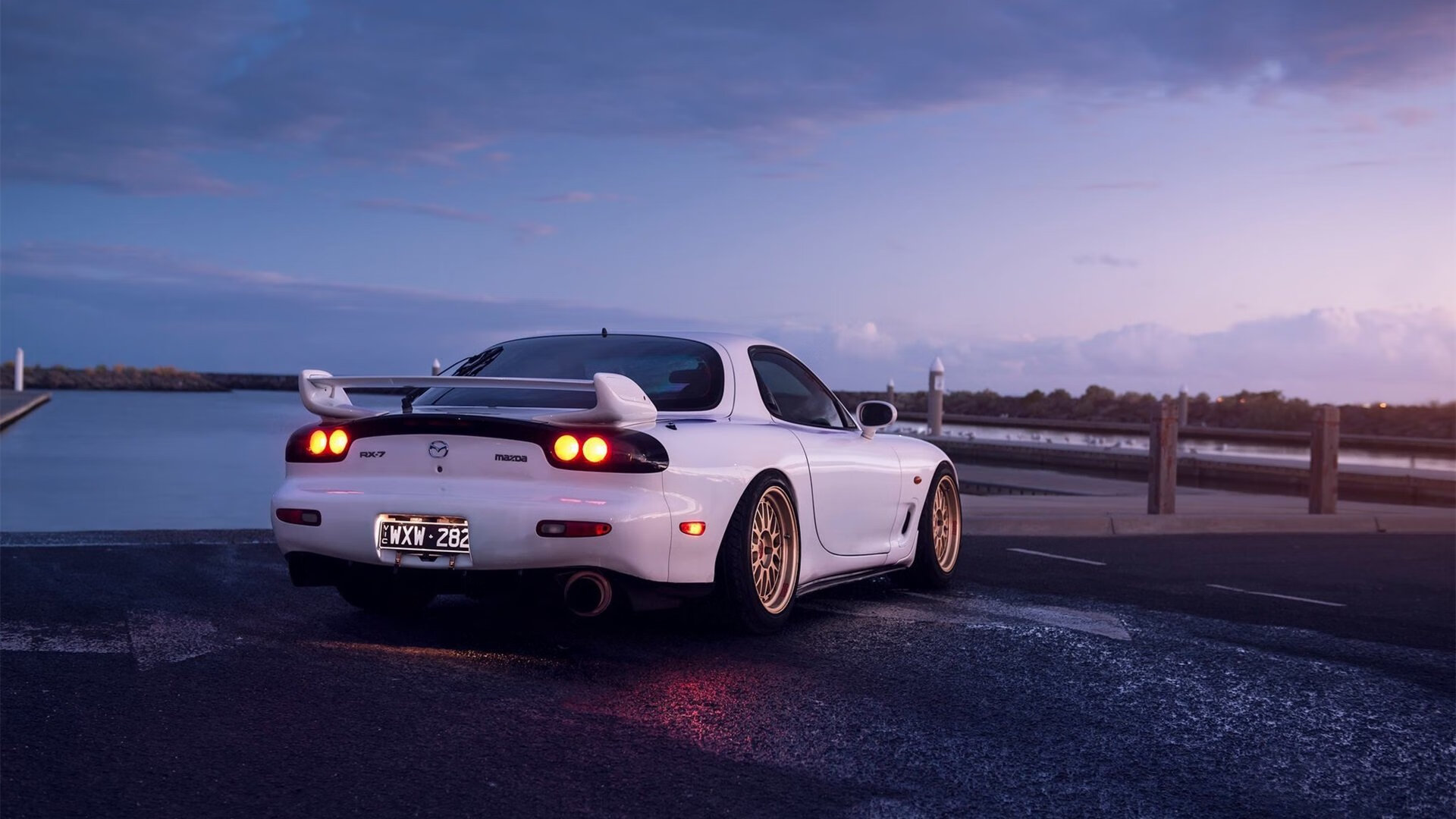 开云体育登录-爱琴海的风吹过皮斯胡安，当希腊的纪律绝杀安达卢西亚的艺术