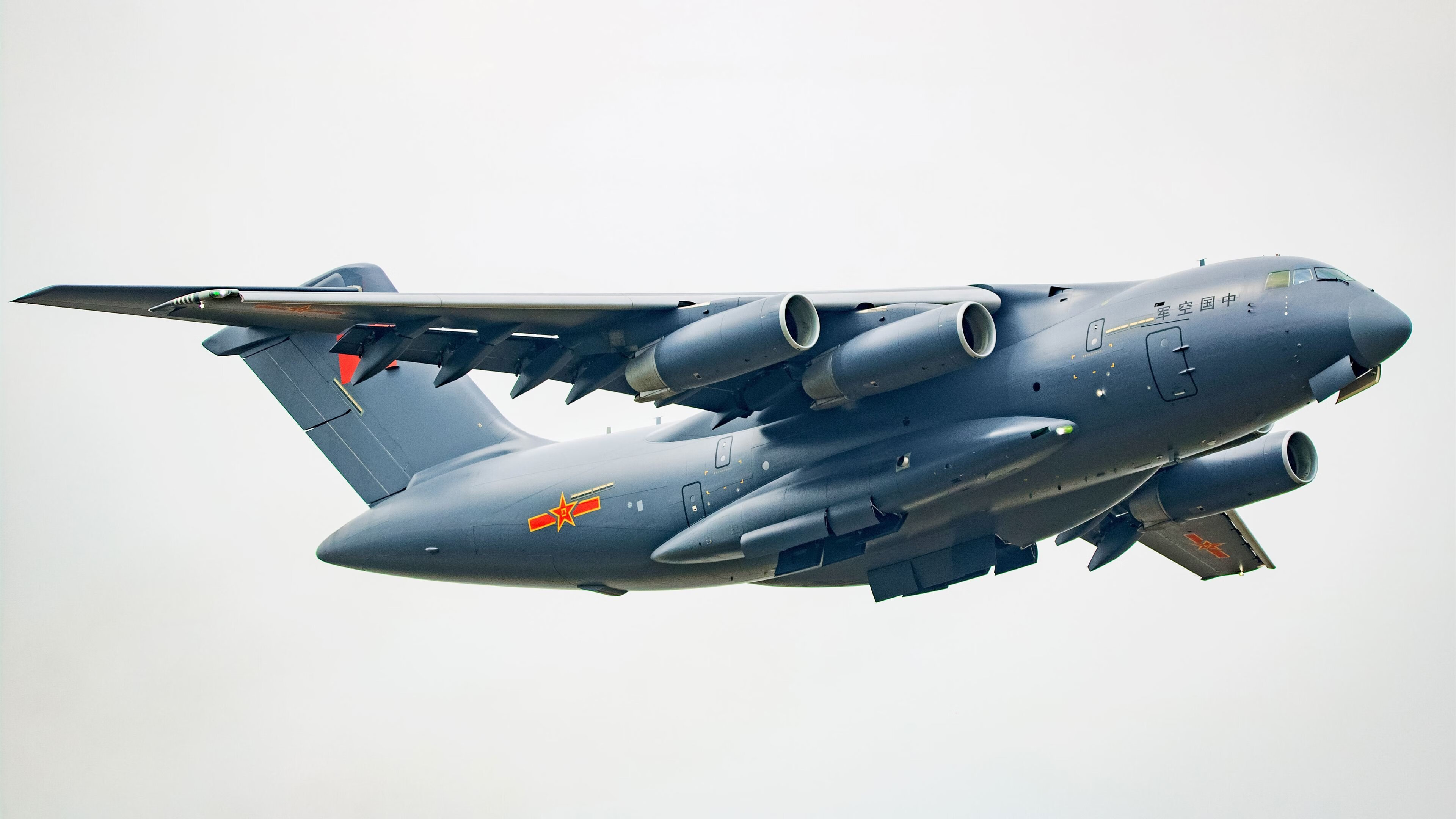 开云体育平台APP-时空交错的篮筐，当欧文在抢七夜梦见爵士力克广东